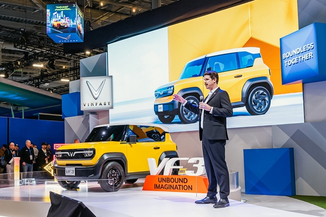 Mẫu xe điện mini VinFast VF 3 chính thức được giới thiệu tại triển lãm CES 2024.
