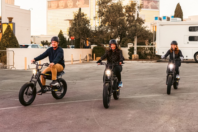 Người tiêu dùng Mỹ hào hứng với mẫu xe đạp điện đến từ Việt Nam.