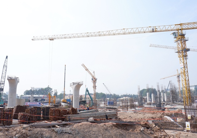 Hơn 1.400 kỹ sư, công nhân thi công Nhà ga hành khách T3 Tân Sơn Nhất- Ảnh 1.