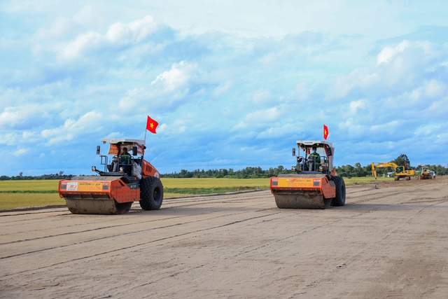 Trong 2 năm phải hoàn thành 600km cao tốc tại khu vực ĐBSCL - Ảnh 2.