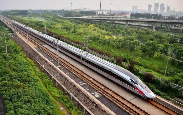 Trình Quốc hội xem xét, quyết định chủ trương đầu tư đường sắt tốc độ cao trong năm 2024- Ảnh 1.
