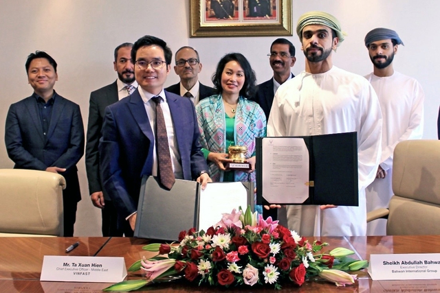 Đại diện VinFast Auto và BAT chính thức ký thỏa thuận hợp tác mở đại lý phân phối tại thị trường Trung Đông.