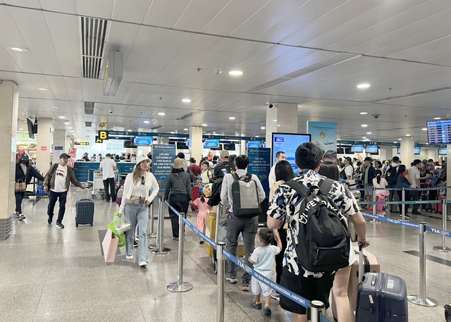 Từ 13h hôm nay, sân bay Tân Sơn Nhất vận hành thử nghiệm hệ thống thu phí không dừng- Ảnh 7.