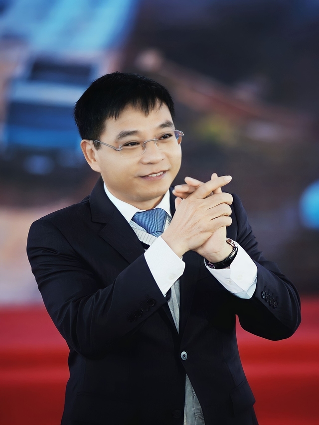 Bộ trưởng Nguyễn Văn Thắng gửi Thư chúc Tết cán bộ, công chức, người lao động Ngành GTVT- Ảnh 1.