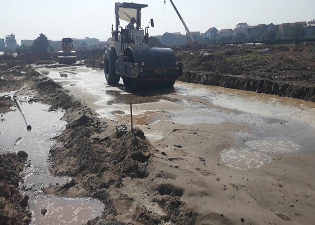 Thủ tướng trả lời chất vấn về làm cầu cạn, dùng cát nhân tạo ở dự án giao thông- Ảnh 1.