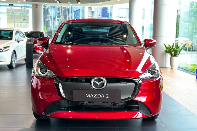 Mẫu xe Mazda2 hiện có mức giá bán lẻ niêm yết chỉ từ 420 triệu đồng.