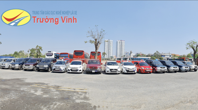 Trung tâm dạy lái xe Trường Vinh có mức học phí ưu đãi phù hợp với sinh viên và người lao động tại TP. HCM - Ảnh 2.