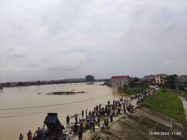 Lũ trên các sông đang xuống chậm - Ảnh 1.