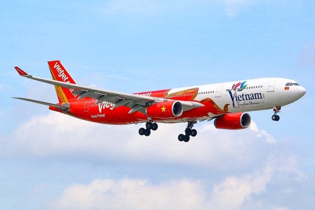 Tổng Bí thư Tô Lâm chứng kiến Vietjet ký thỏa thuận phát triển nguồn lực hàng không quốc tế - Ảnh 3.