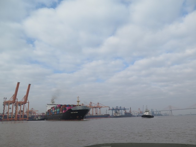 Quy định mới về cách xác định ngày công và giá đăng kiểm tàu biển - Ảnh 1.