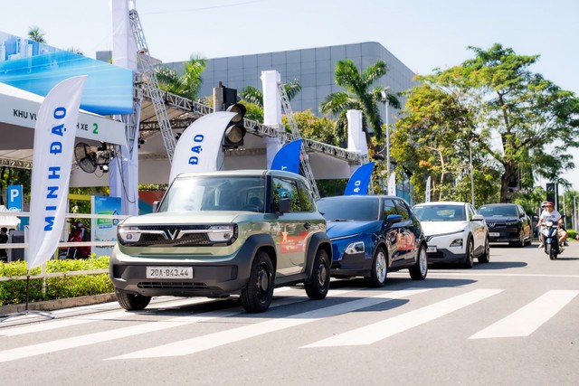 Xe điện làm thay đổi thói quen tiêu dùng - Ảnh 1.