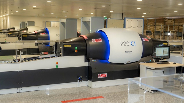 Chuỗi thủ tục tự động tại Nhà ga T2 Nội Bài thực hiện thế nào? - Ảnh 2.