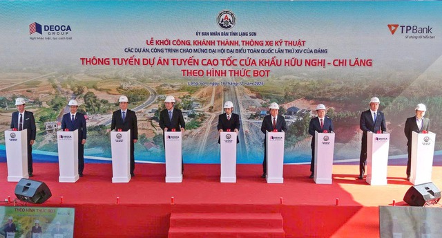 Cao tốc cửa khẩu Hữu Nghị - Chi Lăng thông tuyến đúng hẹn - Ảnh 1.