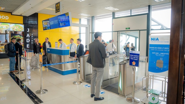 Sản lượng khách tại Nội Bài dự báo đạt đỉnh gần 115.000 lượt ngày cao điểm kỳ nghỉ Tết Dương lịch - Ảnh 10.