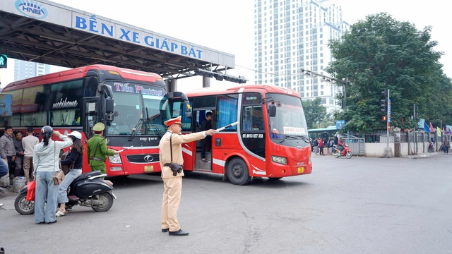 Hà Nội phân luồng giao thông dịp Tết Dương lịch và Tết Nguyên đán 2026- Ảnh 1.