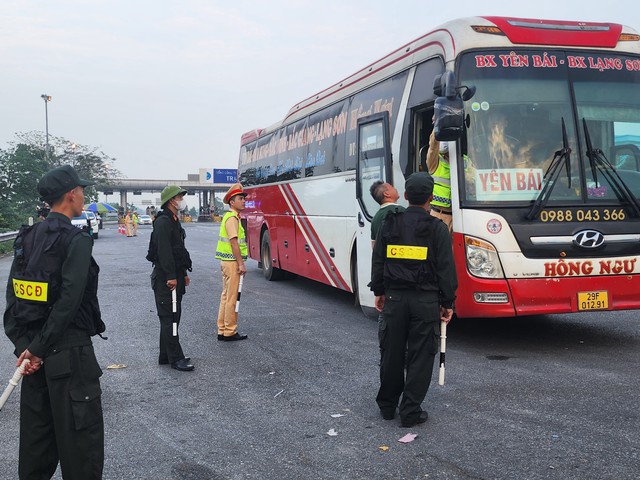 CSGT toàn quốc lập biên bản xử lý hơn 2 nghìn tài xế "ma men" trong ngày thứ ba kỳ nghỉ lễ- Ảnh 1.
