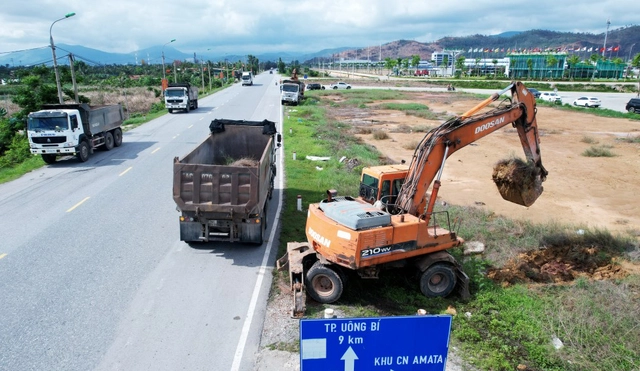 Quảng Ninh: Khởi công dự án cải tạo, nâng cấp đường tỉnh 338 - Ảnh 1.