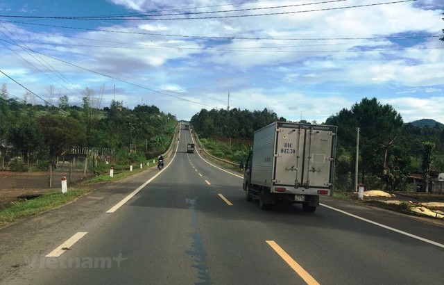 Ban QLDA đường Hồ Chí Minh được ủy quyền lựa chọn nhà thầu - Ảnh 1.