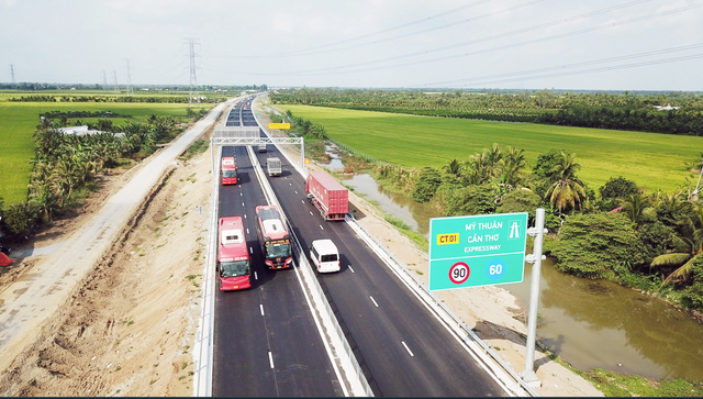 Bộ Xây dựng thúc tiến độ xây dựng trạm dừng nghỉ cao tốc Mỹ Thuận - Cần Thơ - Ảnh 1.