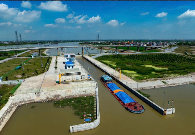 Indel Petro khai trương 10 đại lý cửa hàng xăng dầu tại Đồng bằng sông Hồng- Ảnh 1.