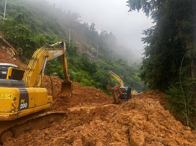Tập trung ứng phó với mưa lớn và sạt lở đất tại khu vực Bắc Bộ - Ảnh 1.