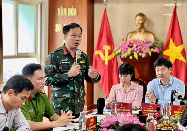 Quảng Ninh họp báo thông tin vụ đắm tàu du lịch trên vịnh Hạ Long- Ảnh 2.