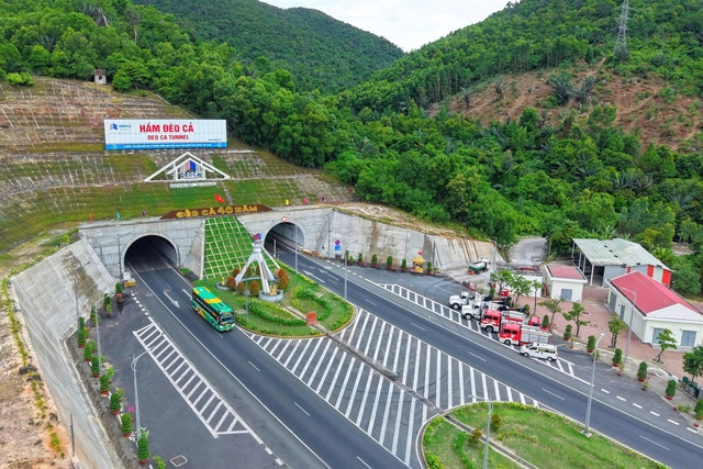 Hành trình 40 năm từ hợp tác xã xây lắp điện thành "Vua hầm" Đèo Cả - Ảnh 1.