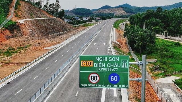 Thúc tiến độ bàn giao mặt bằng trạm dừng nghỉ cao tốc Bắc - Nam qua Nghệ An - Ảnh 1.
