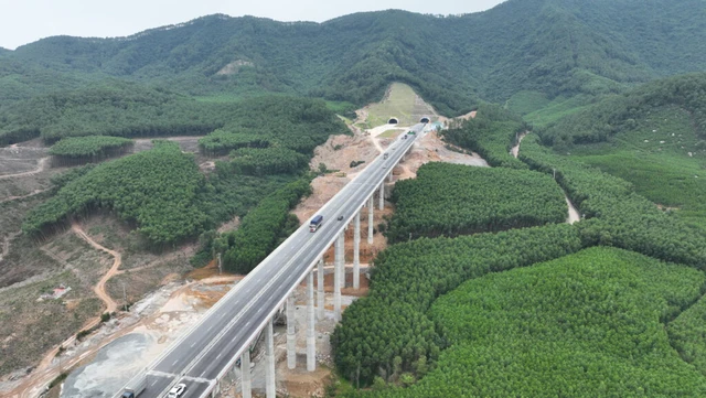 Hơn 2.100 tỷ đồng đầu tư mở rộng hầm Thần Vũ trên cao tốc Bắc - Nam - Ảnh 1.