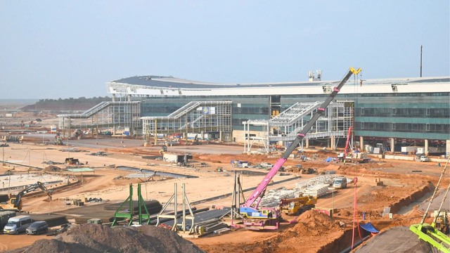 Chuyển chuyến bay quốc tế về sân bay Long Thành phải kết nối được hạ tầng giao thông - Ảnh 2.