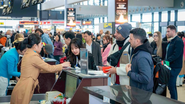 Yêu cầu kiểm soát chặt hoạt động bán vé máy bay dịp nghỉ Lễ Quốc khánh 02/9 - Ảnh 1.
