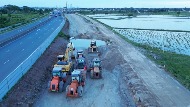 Bộ Xây dựng phản hồi kiến nghị đầu tư các dự án trên địa bàn tỉnh Ninh Bình - Ảnh 1.