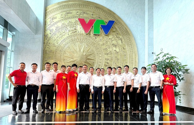 Đảng ủy Công ty cổ phần Nhiệt điện Quảng Ninh tổ chức Chương trình Về nguồn năm 2025 - Ảnh 4.