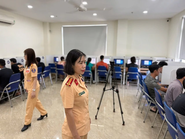 Hơn 3 tháng, CSGT cả nước tổ chức trên 2.000 kỳ sát hạch lái xe- Ảnh 1.