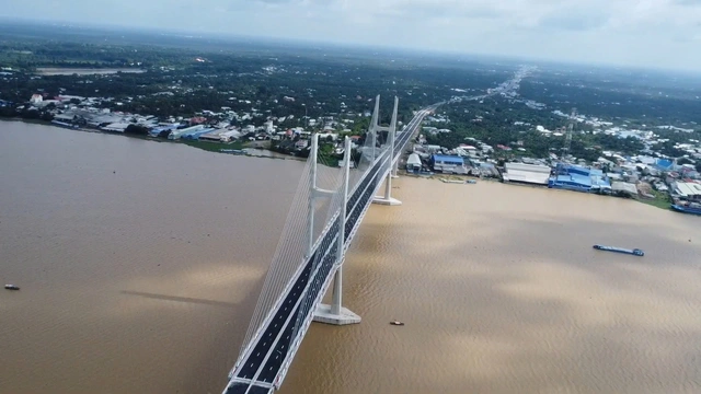 "Make in Vietnam" trên những cây cầu lớn nhất nước- Ảnh 1.