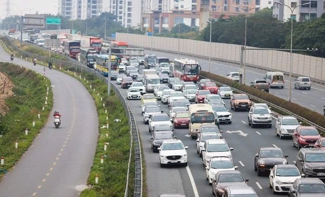 Rà soát việc tổ chức giao thông hợp lý, khoa học và an toàn - Ảnh 1.