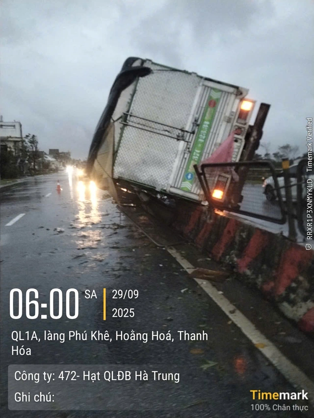 Có 4 tuyến giao thông đang bị tắc đương - Ảnh 3.