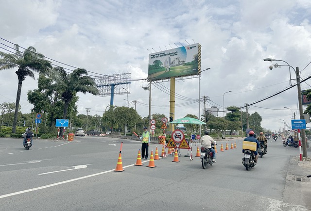 TP.HCM hoàn tất việc nâng tĩnh không cầu Bình Triệu 1 - Ảnh 4.