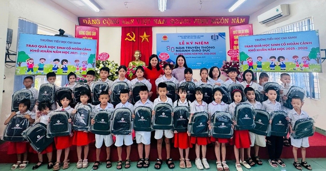 QTP chung tay "Thắp sáng ước mơ" nhân dịp khai giảng năm học mới 2025 - 2026 - Ảnh 5.