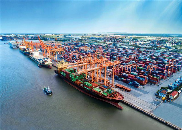 Nhiều thủ tục hành chính lĩnh vực hàng hải được đơn giản hóa - Ảnh 2.