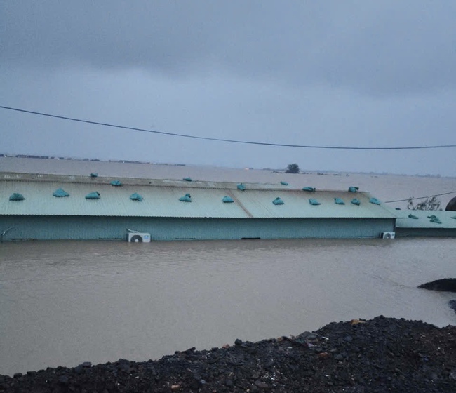 Cứu hộ thành công 40 công nhân mắc kẹt khi thi công cao tốc- Ảnh 1.