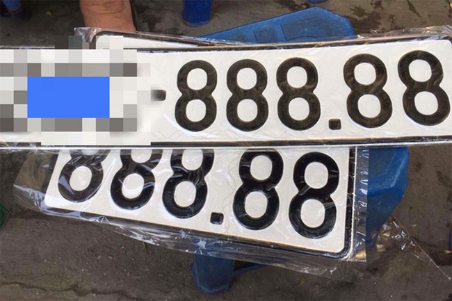 Biển số ngũ quý 8 trúng đấu giá 10,5 tỷ đồng- Ảnh 1.