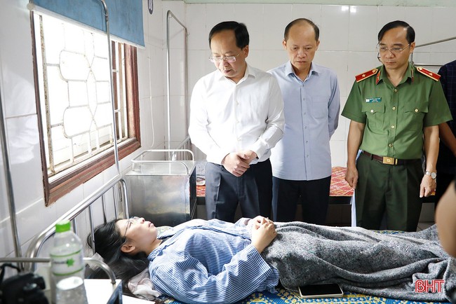 Lãnh đạo Trung ương và địa phương kịp thời chỉ đạo sau vụ tai nạn tại Hà Tĩnh- Ảnh 1.