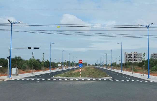 Lâm Đồng khánh thành tuyến đường kết nối sân bay Phan Thiết- Ảnh 2.
