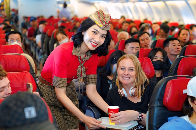Vietjet tăng 10.000 chỗ trên tất cả các đường bay phục vụ kỳ nghỉ lễ Quốc khánh 02/9 - Ảnh 1.