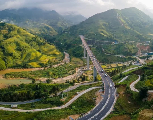 Thành lập Hội đồng thẩm định nhà nước dự án cao tốc Vinh - Thanh Thủy- Ảnh 1.