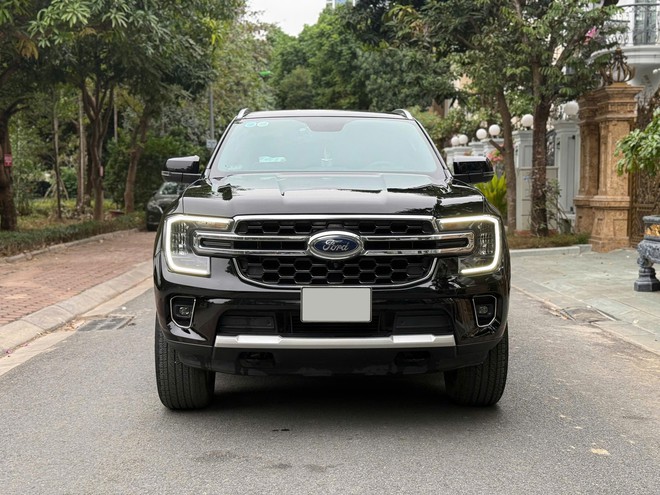 Giá xe Ford Everest lăn bánh tháng 12/2024: Giảm nhiều nhất phân khúc - Ảnh 3.