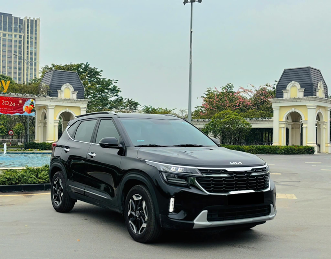 Giá xe KIA Seltos lăn bánh tháng 12/2024: Giảm không phanh đấu Hyundai Creta, Mitsubishi Xforce - Ảnh 2.