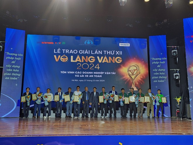 90 tập thể, cá nhân đạt giải thưởng Vô lăng vàng 2024- Ảnh 3.