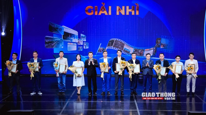 Tạp chí GTVT giành 4 Giải thưởng báo chí tuyên truyền về ATGT năm 2024- Ảnh 6.